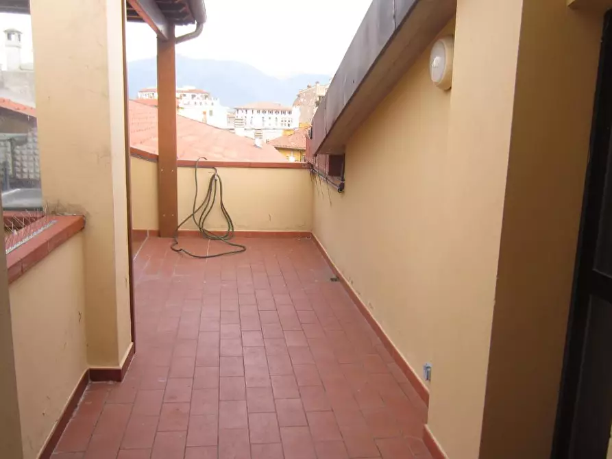 Immagine 4 di Mansarda in vendita  a Pisa