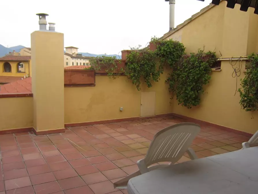 Immagine 6 di Mansarda in vendita  a Pisa