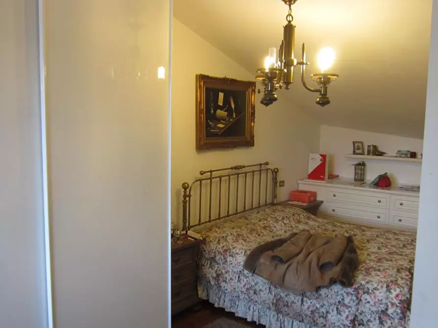 Immagine 14 di Mansarda in vendita  a Pisa