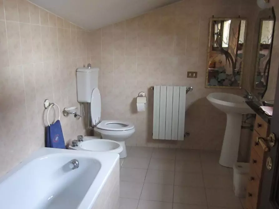 Immagine 12 di Mansarda in vendita  a Pisa