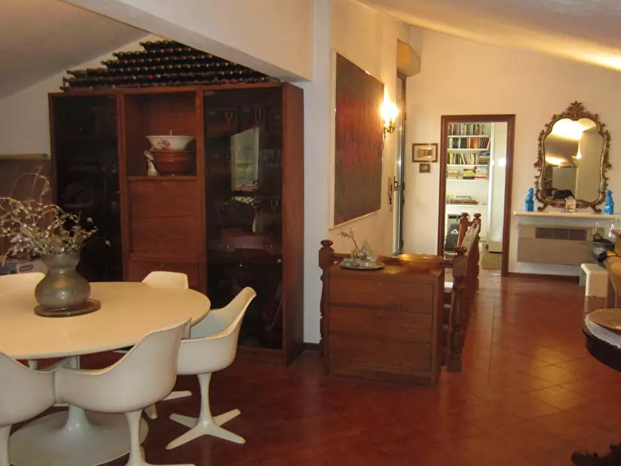 Immagine 17 di Mansarda in vendita  a Pisa