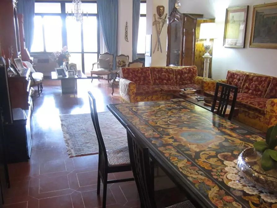 Immagine 20 di Mansarda in vendita  a Pisa