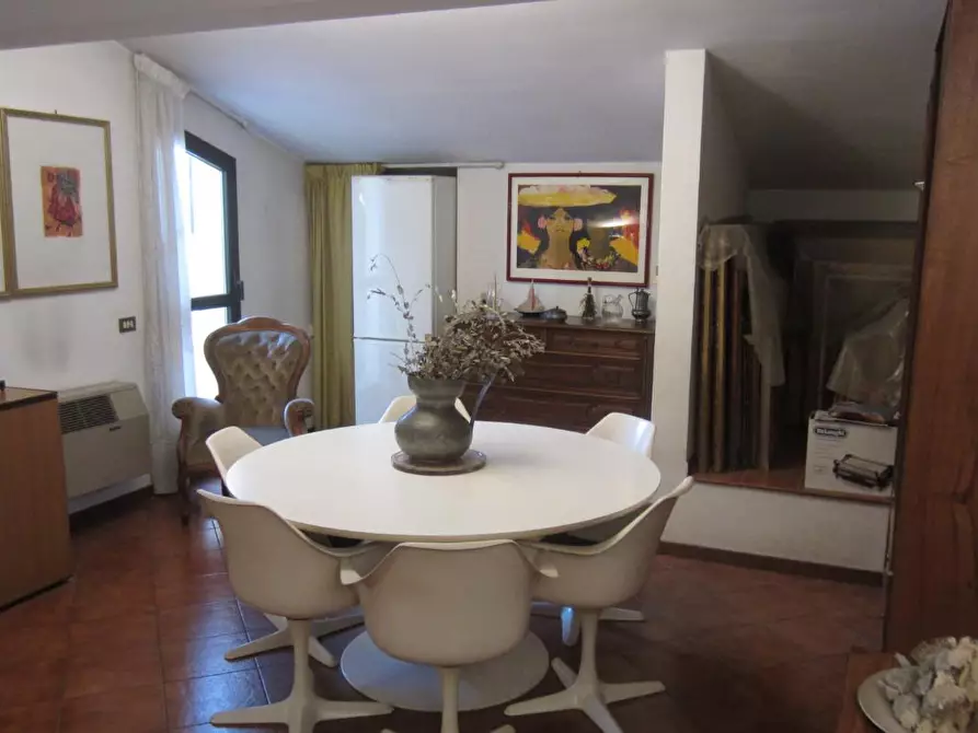 Immagine 13 di Mansarda in vendita  a Pisa