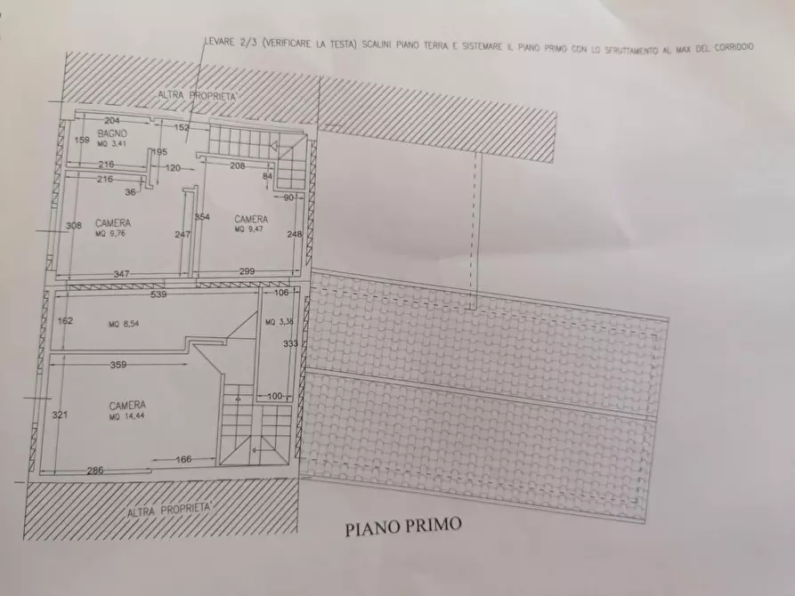 Immagine 2 di Rustico / casale in vendita  a Capannori