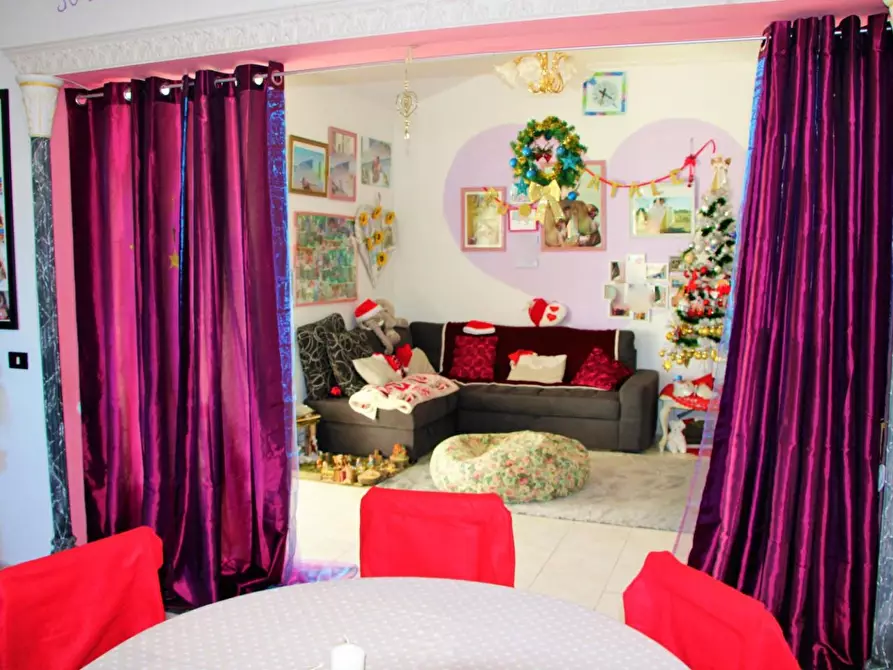 Immagine 9 di Azienda agricola in vendita  a Colle Di Val D'elsa