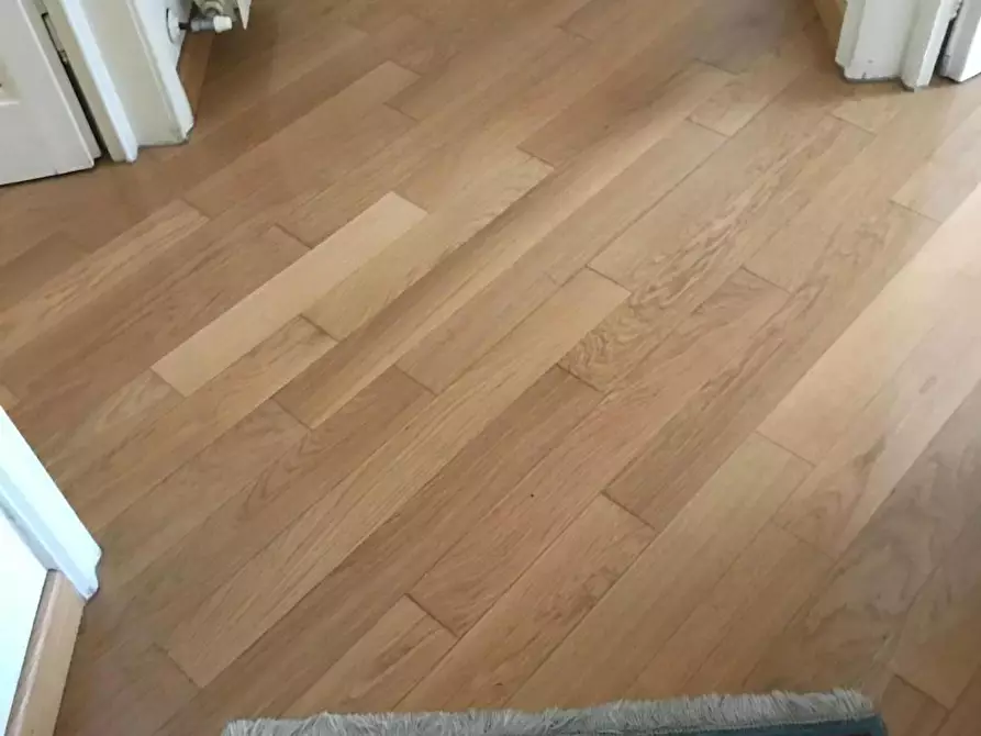 Immagine 26 di Appartamento in vendita  a Viareggio