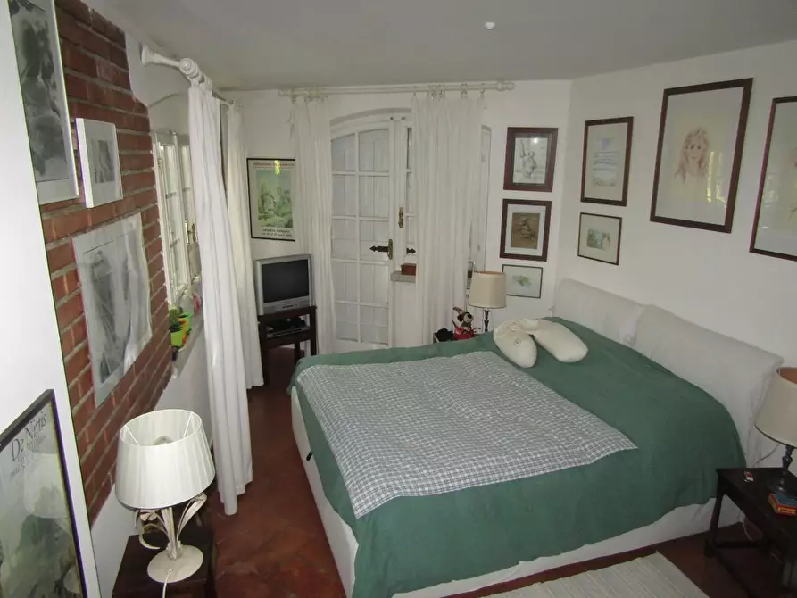Immagine 15 di Villa in vendita  a Castelnuovo Magra