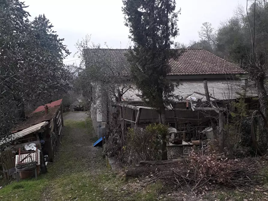 Immagine 12 di Casa indipendente in vendita  a Fivizzano