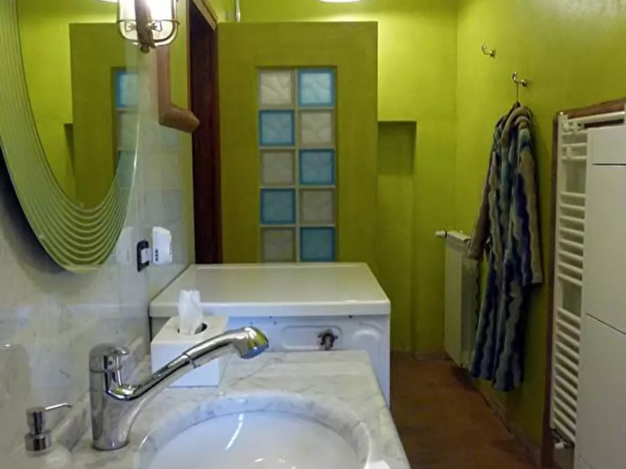 Immagine 24 di Porzione di casa in vendita  a Sarzana