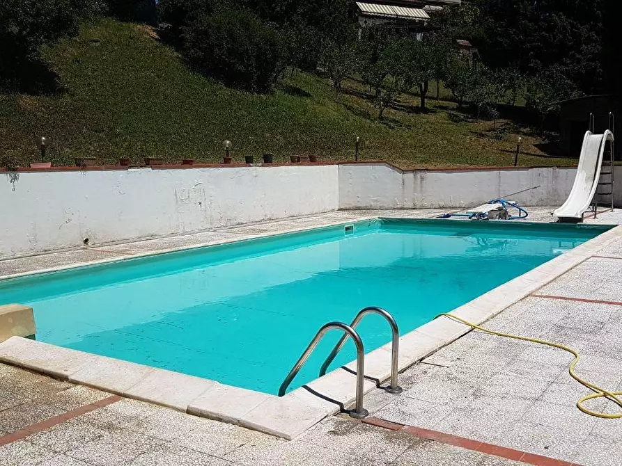 Immagine 21 di Villa in vendita  a Sovicille