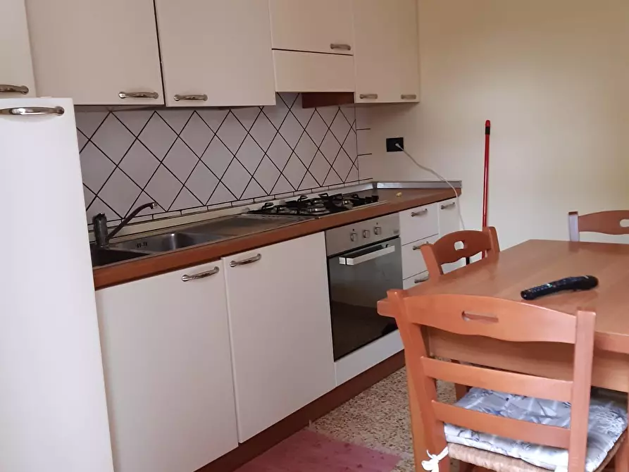 Immagine 2 di Appartamento in affitto  a Rosignano Marittimo