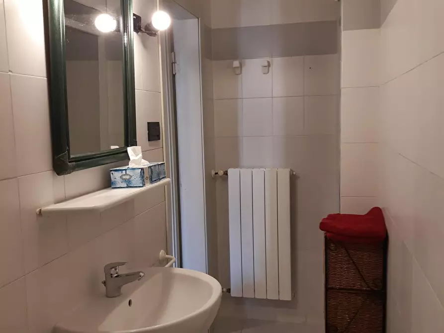 Immagine 5 di Appartamento in affitto  a Rosignano Marittimo