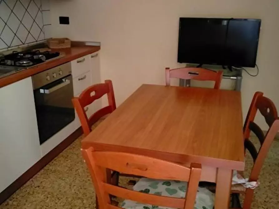 Immagine 1 di Appartamento in affitto  a Rosignano Marittimo