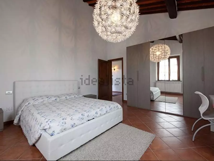 Immagine 27 di Casa colonica in vendita  a Montopoli In Val D'arno