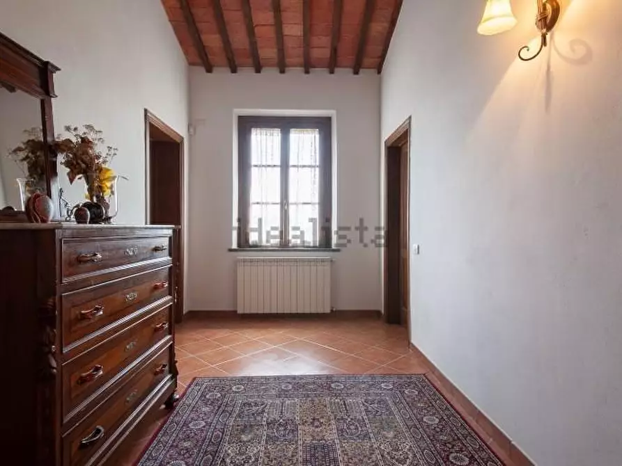 Immagine 21 di Casa colonica in vendita  a Montopoli In Val D'arno