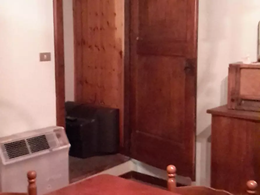 Immagine 20 di Casa colonica in vendita  a Capannori