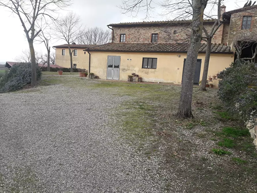 Immagine 5 di Rustico / casale in vendita  a Castellina In Chianti