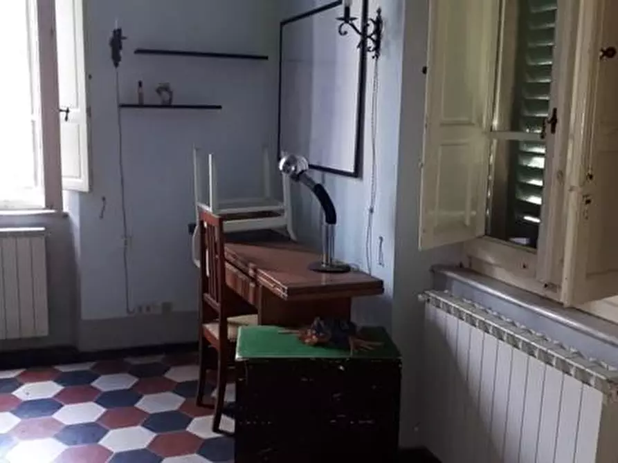 Immagine 17 di Palazzo in vendita  a San Giuliano Terme