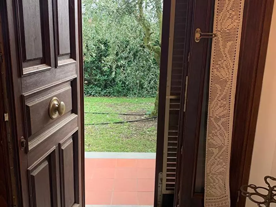 Immagine 13 di Casa indipendente in vendita  a San Giuliano Terme