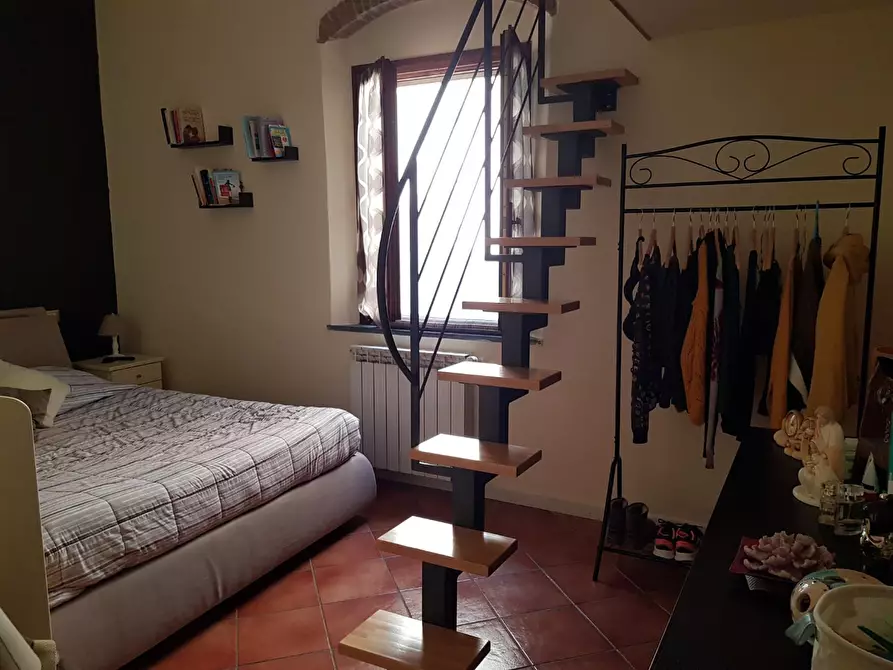 Immagine 26 di Appartamento in vendita  a Calci