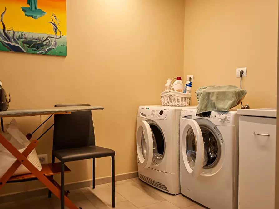 Immagine 19 di Villa in vendita  a San Miniato