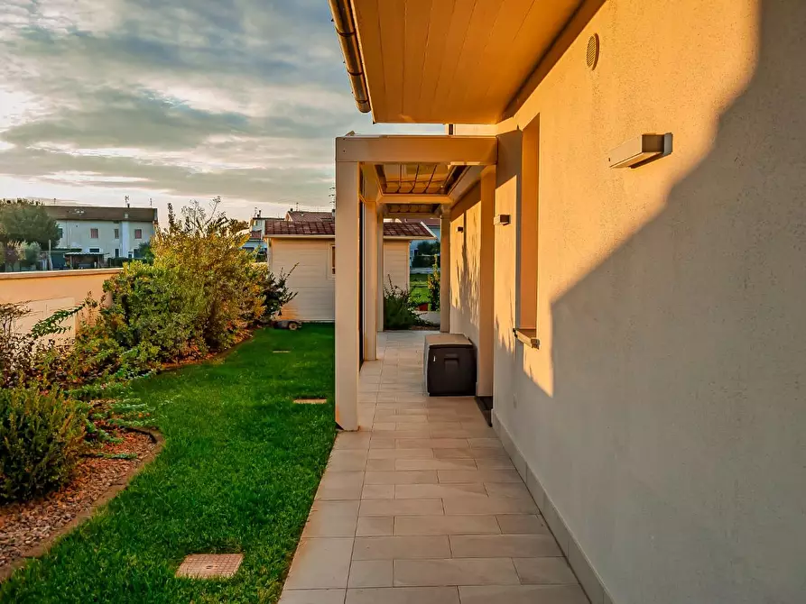 Immagine 48 di Villa in vendita  a San Miniato