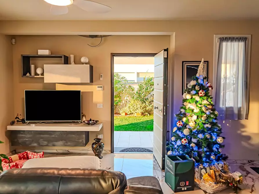 Immagine 10 di Villa in vendita  a San Miniato