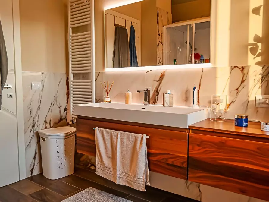 Immagine 8 di Villa in vendita  a San Miniato