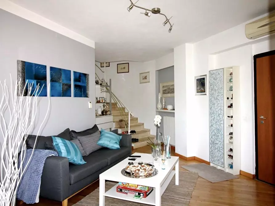 Immagine 7 di Villetta a schiera in vendita  a Pisa