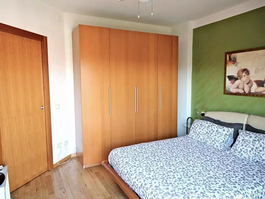 Immagine 16 di Villetta a schiera in vendita  a Pisa