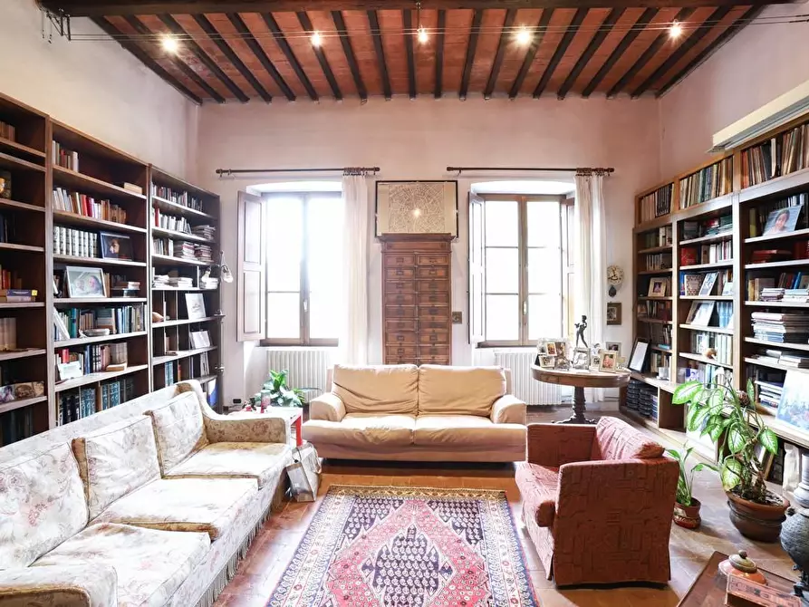 Immagine 36 di Immobile di prestigio in vendita  a Pisa