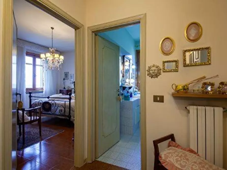 Immagine 17 di Porzione di casa in vendita  a Peccioli