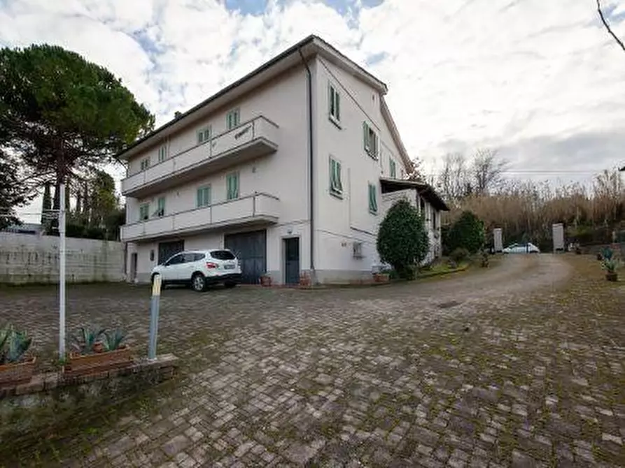 Immagine 31 di Porzione di casa in vendita  a Peccioli