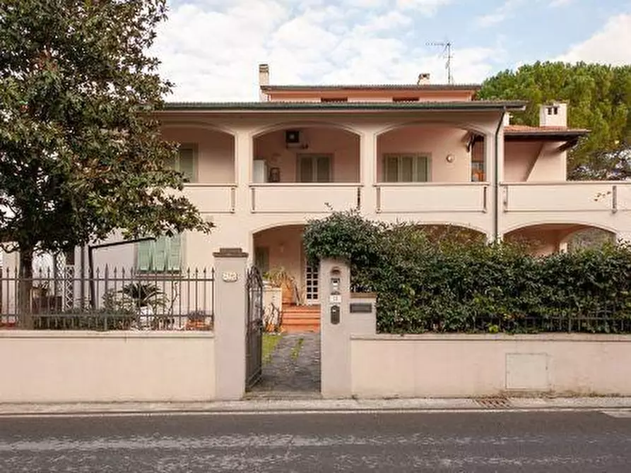 Immagine 33 di Porzione di casa in vendita  a Peccioli