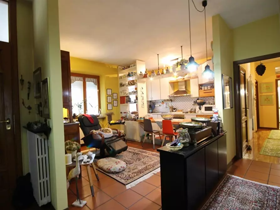 Immagine 3 di Casa bifamiliare in vendita  a Capannori