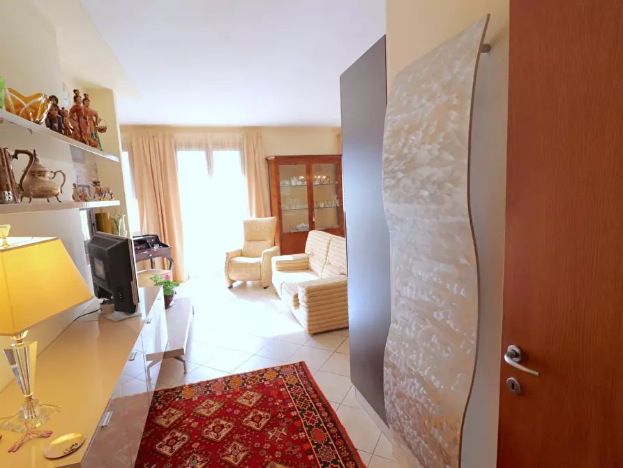 Immagine 7 di Appartamento in vendita  a Siena