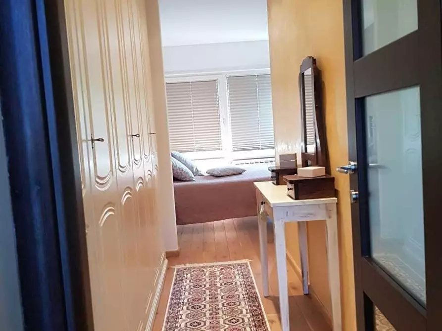 Immagine 13 di Casa semindipendente in vendita  a Carrara