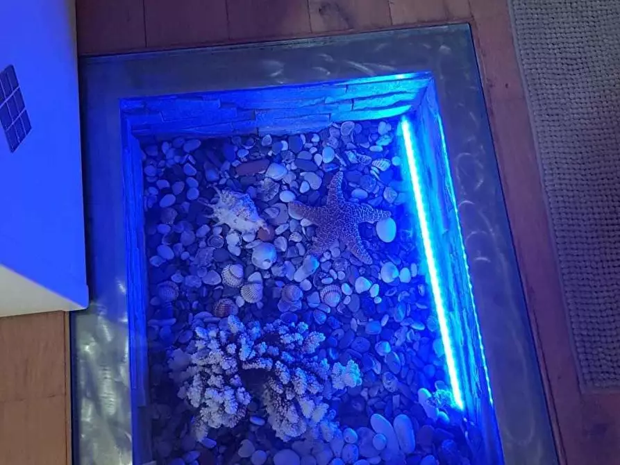 Immagine 28 di Casa semindipendente in vendita  a Carrara