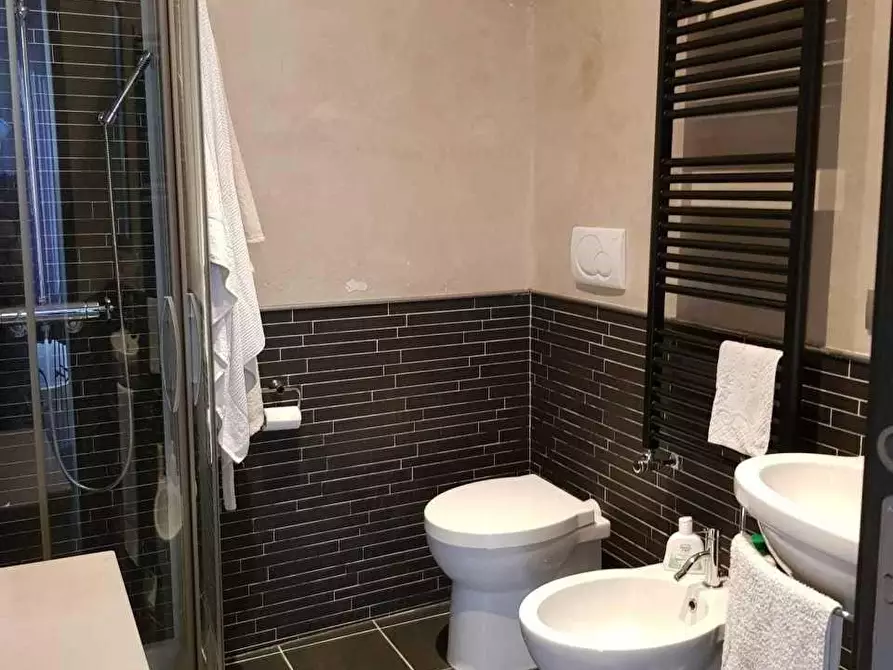 Immagine 12 di Casa semindipendente in vendita  a Carrara