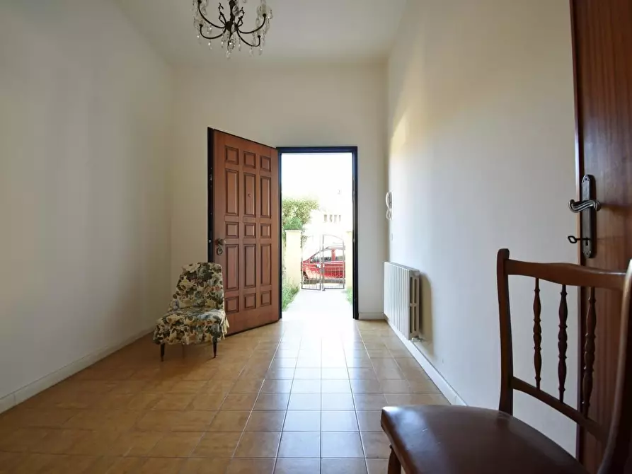 Immagine 1 di Appartamento in vendita  a Pisa