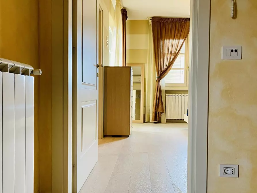 Immagine 36 di Casa semindipendente in vendita  a Pietrasanta