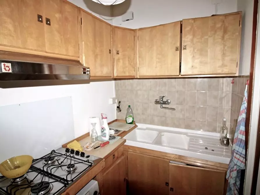 Immagine 21 di Rustico / casale in vendita  a Calci