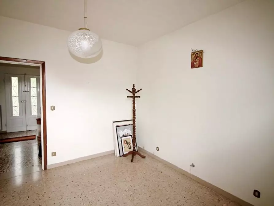 Immagine 27 di Rustico / casale in vendita  a Calci