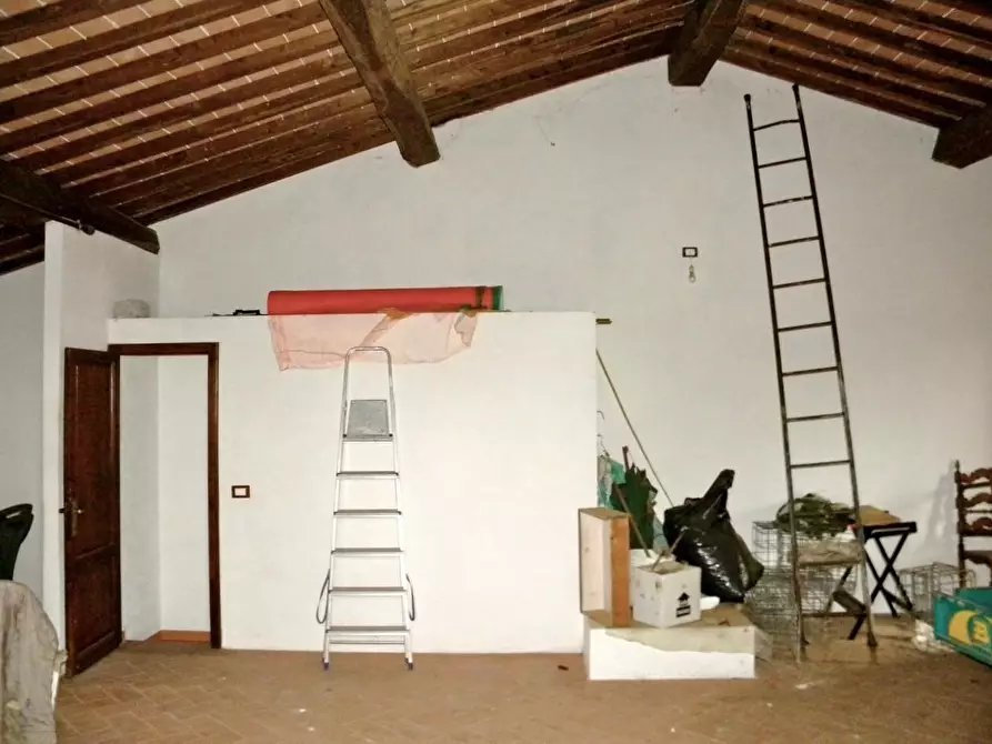 Immagine 26 di Rustico / casale in vendita  a San Giuliano Terme