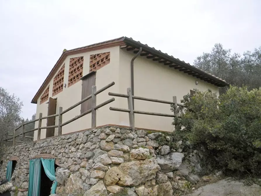 Immagine 12 di Rustico / casale in vendita  a San Giuliano Terme