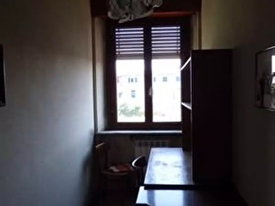 Immagine 13 di Palazzo in vendita  a Lucca