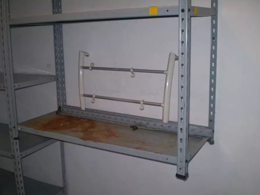 Immagine 4 di Appartamento in vendita  a Carrara