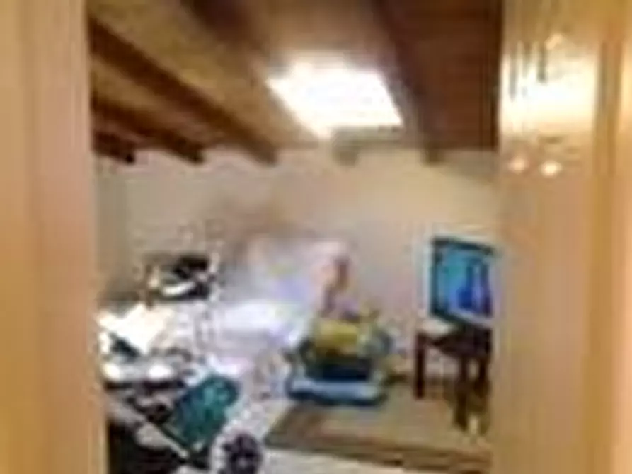 Immagine 8 di Appartamento in vendita  a Carrara