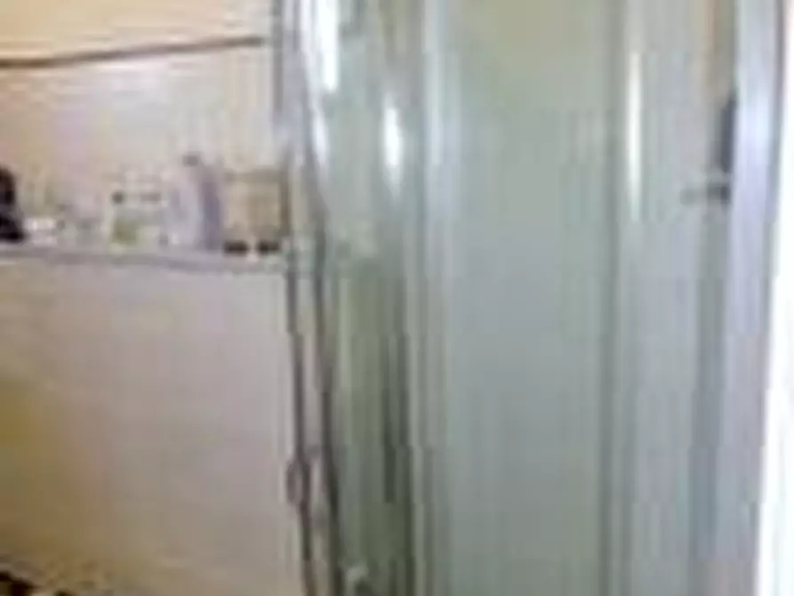 Immagine 10 di Appartamento in vendita  a Carrara