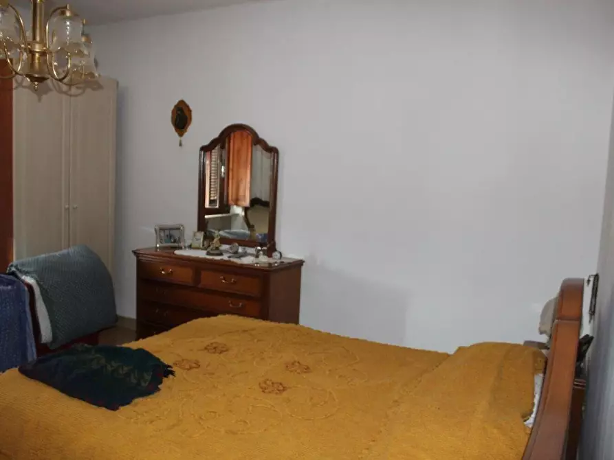 Immagine 14 di Casa bifamiliare in vendita  a Carrara